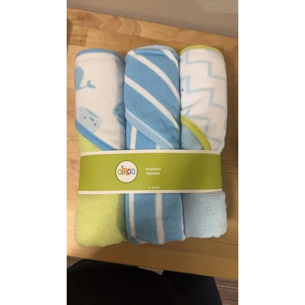 Circo Hooded Towels 3-Pack